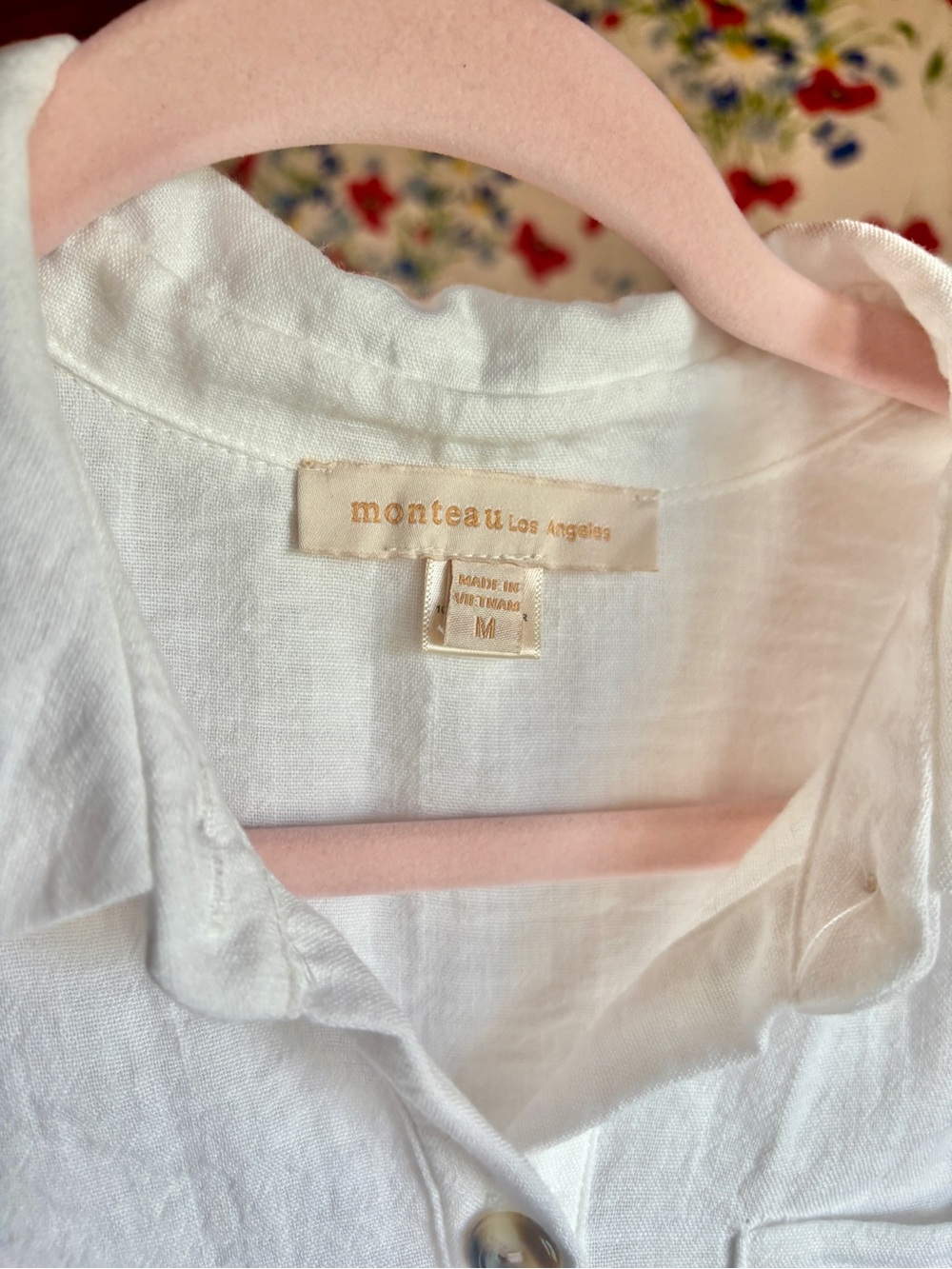 monteau los angeles white textured button front sleeveless top medium coastal - Picture 3 of 8